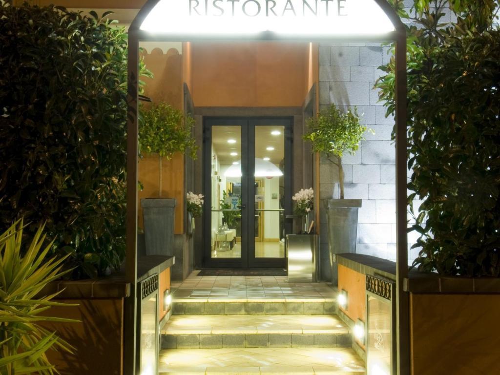 Il Nido Dell'Etna Hotel ลิงกัวกลอสซา ภายนอก รูปภาพ